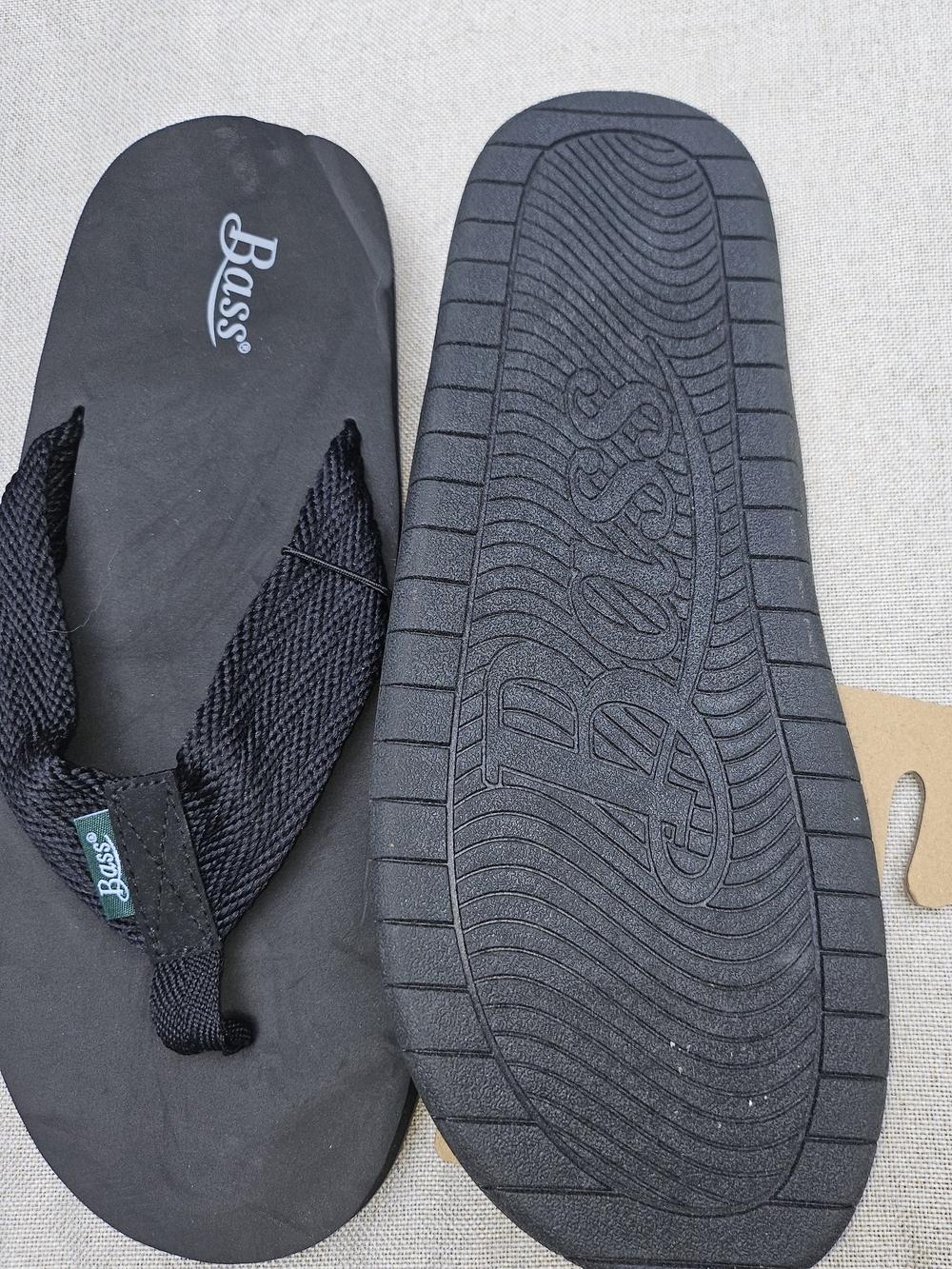Bass men's Black Woven Strap Flip Flops - Picture 3 of 4